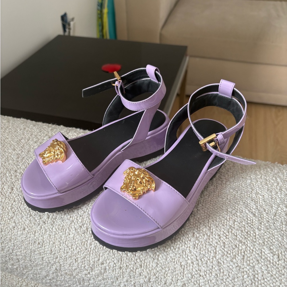 Versace Lilac Sandals with Gold Medusa